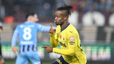 Trabzonspor deplasmanından 3-2'lik galibiyetle ayrılan Fenerbahçe'de Michy Batshuayi, oyuna sonradan