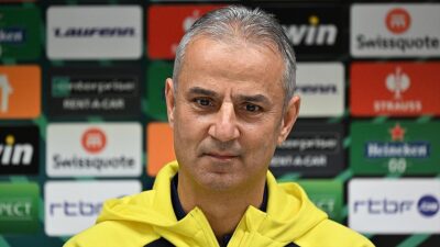 Fenerbahçe'de teknik direktör İsmail Kartal, UEFA Avrupa Konferans Ligi son