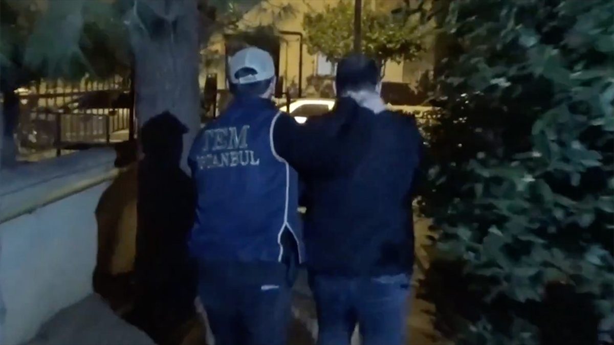 İçişleri Bakanı Ali Yerlikaya, 20 ilde FETÖ'ye yönelik "Kıskaç-11" operasyonlarında