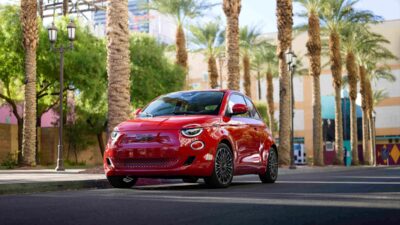 İSTANBUL (AA) – Fiat 500e, Green Car Journal tarafından "2024