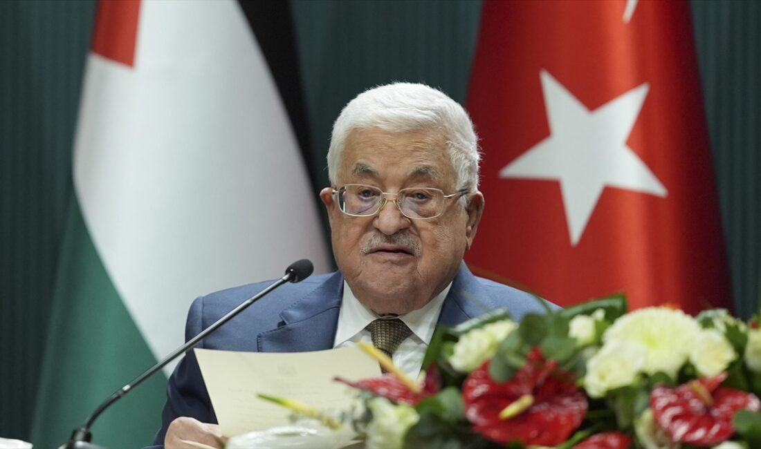 Filistin Devlet Başkanı Abbas, "Türkiye, Filistin halkına karşı kardeşlik temelinde