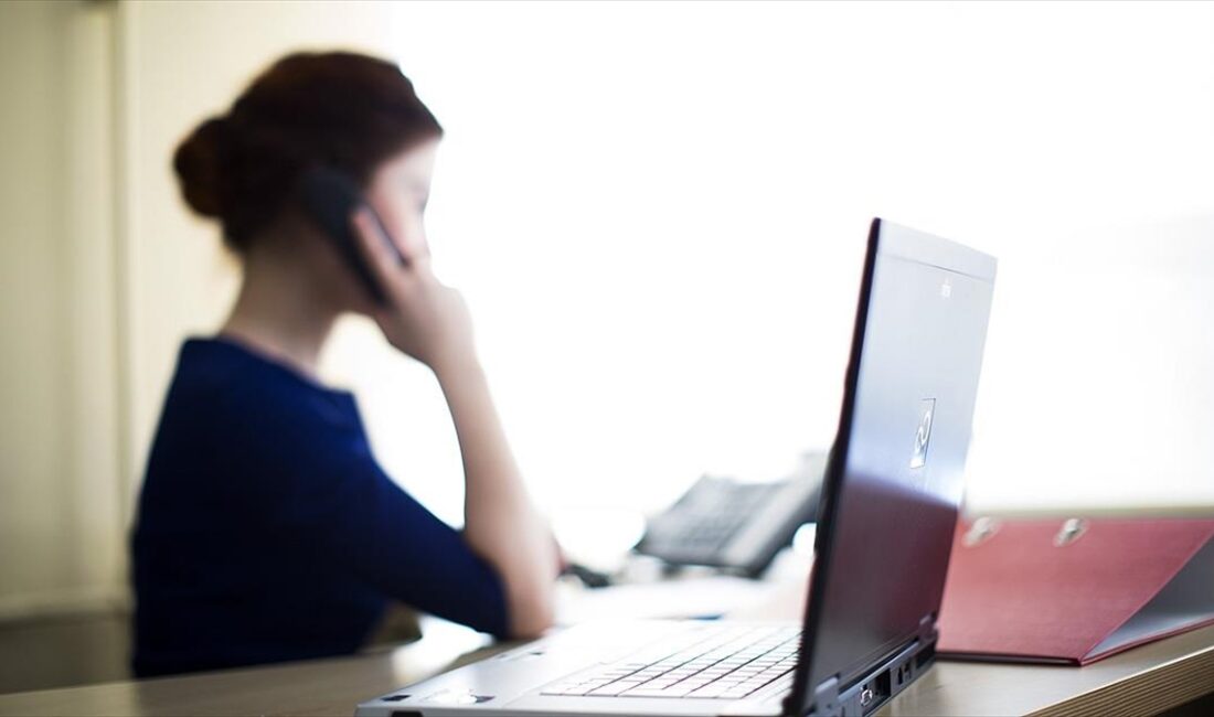 Türk finans sektöründe sayısı artan kadın liderler, hemcinslerine rol model