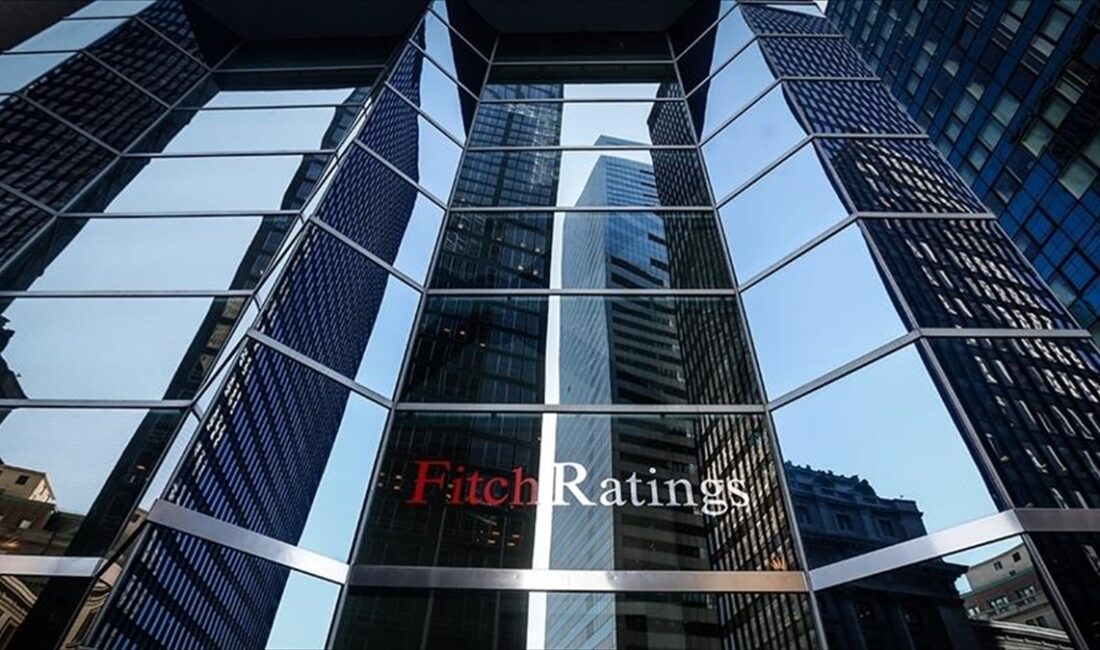 Uluslararası kredi derecelendirme kuruluşu Fitch Ratings, Türkiye'nin kredi notunu "B"den
