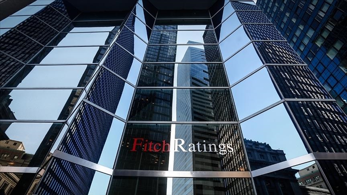 Uluslararası kredi derecelendirme kuruluşu Fitch Ratings, Türkiye'nin kredi notunu "B"den