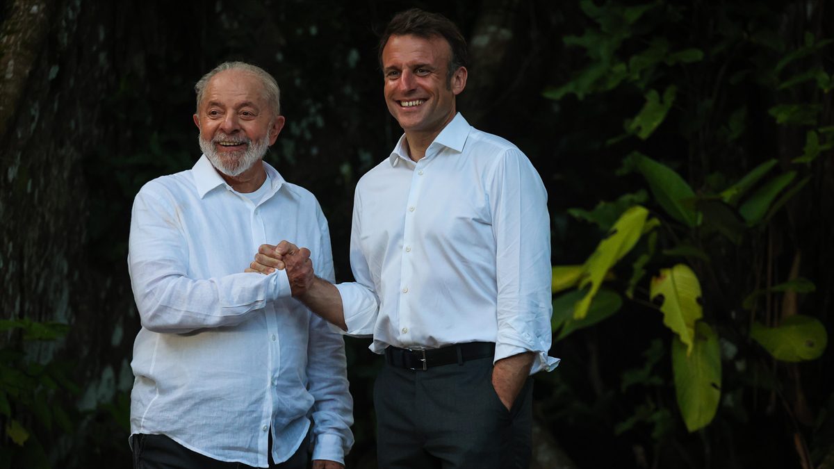 Fransa Cumhurbaşkanı Emmanuel Macron, 3 günlük resmi Brezilya ziyareti kapsamında,