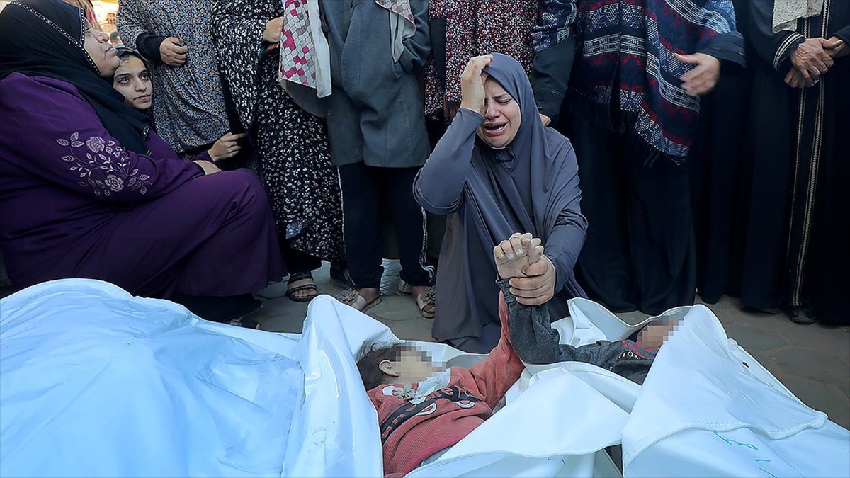 Gazze Şeridi'ndeki Filistinli kadınlar, İsrail'in 5 aydır sürdürdüğü saldırıları sıkılaştırdığı