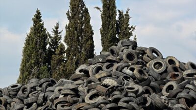 Hurda lastiklerden kauçuk granül, çelik tel, tekstil parçacıkları, pirolitik yağ