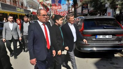 ANTALYA (AA) – Gelecek Partisi Genel Başkanı Ahmet Davutoğlu, seçim