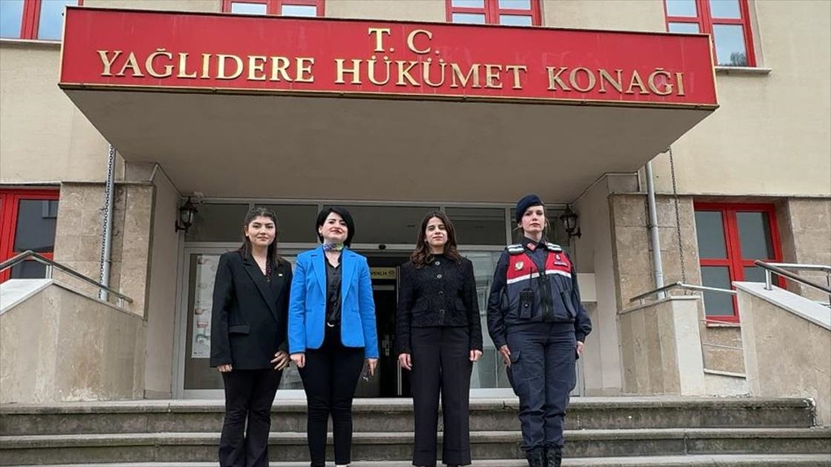 Giresun'un 15 bin 744 nüfuslu Yağlıdere ilçesinde kamu kurumlarında kaymakam