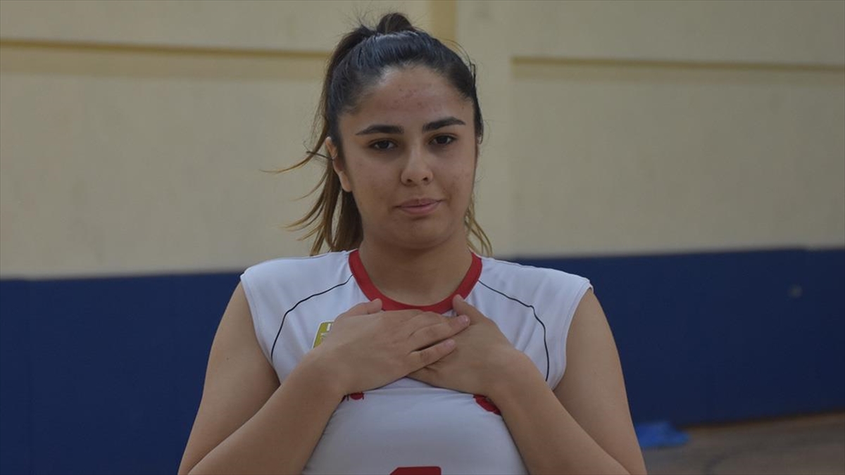 Fatmagül Güler, "12 yaşından beri her gün çalışıyorum. Başarı için