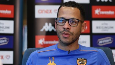 İngiltere Championship ekibi Hull City'nin teknik direktörü Liam Rosenior, hedefinin