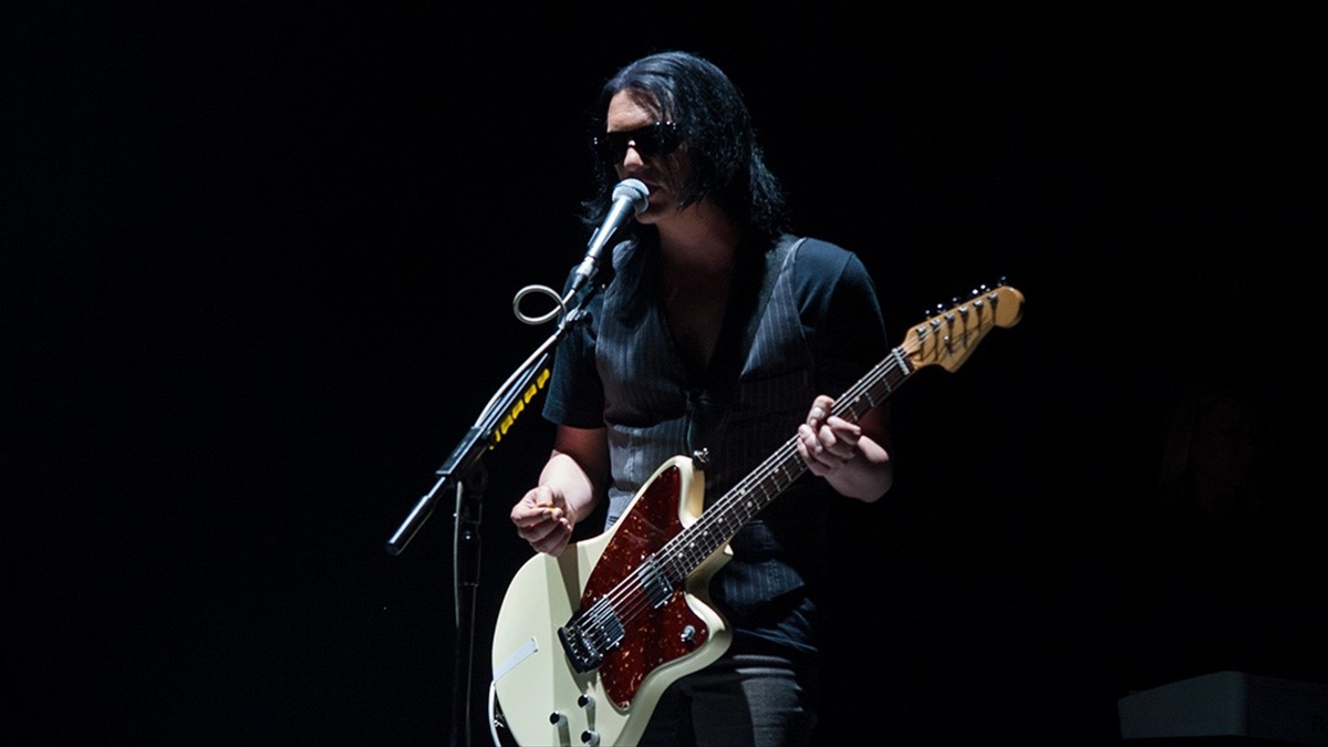 İngiliz alternatif rock grubu Placebo, Blind Festival kapsamında, 4 Ağustos'ta