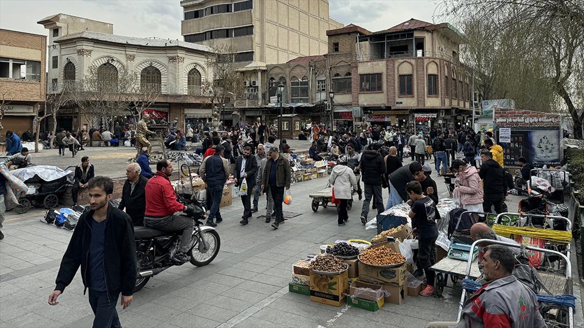 İran’ın başkenti Tahran’da bu yıl aynı zamana denk gelen ramazan
