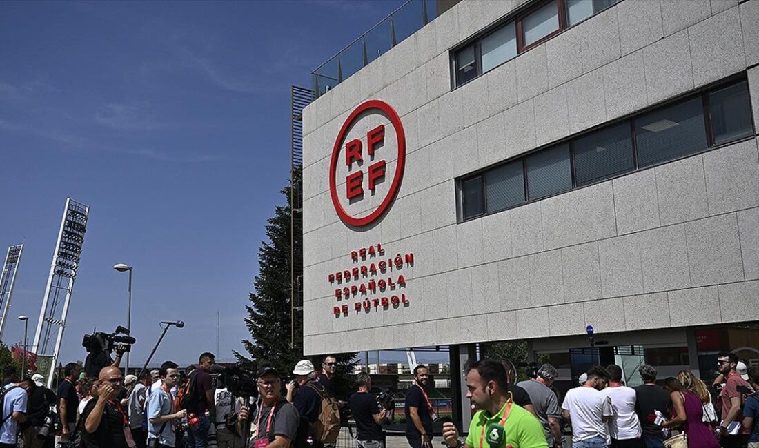 İspanya Futbol Federasyonunun (RFEF) son 5 yılda yaptığı tüm sözleşmeler