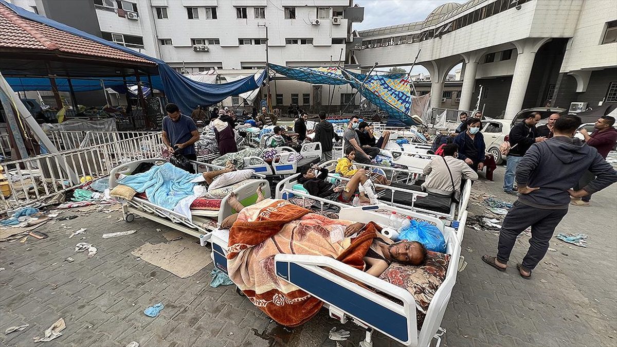 İsrail, 7 Ekim'den bu yana ayırt etmeksizin Gazze'ye yoğun şekilde