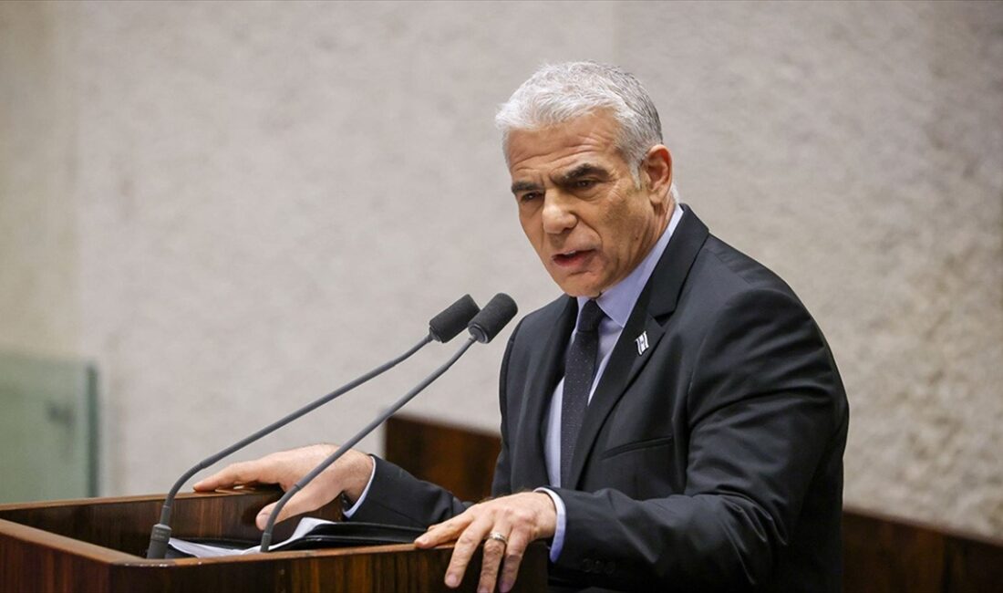 İsrail'de ana muhalefet lideri Yair Lapid, aşırı sağcı Maliye Bakanı