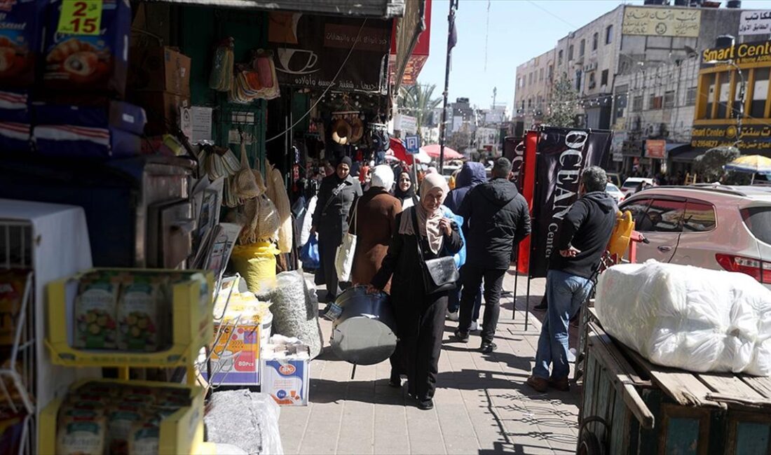 İsrail'in Gazze'deki katliamları nedeniyle ramazana buruk giren Batı Şeria'da, geçmiş