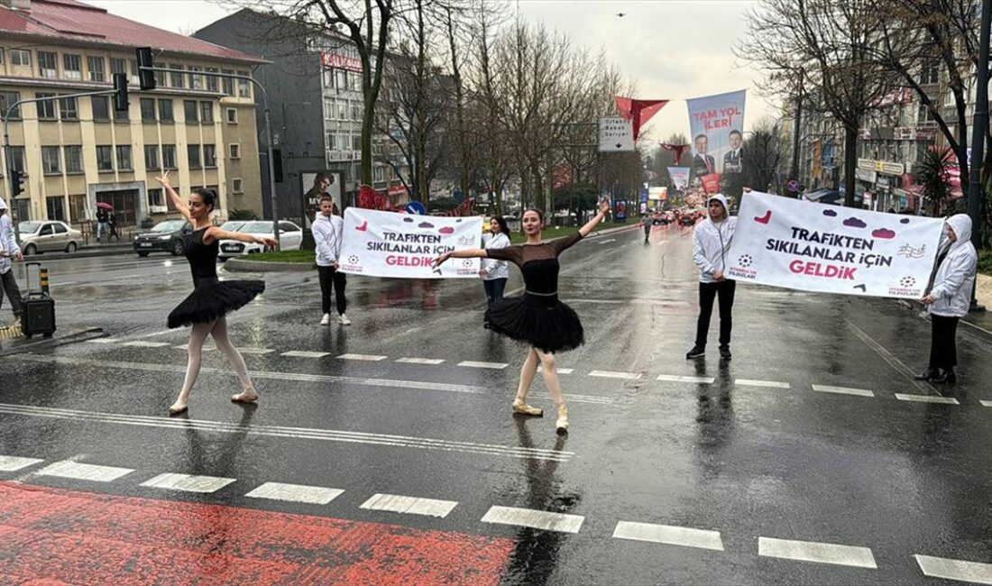İSTANBUL (AA) – Kendilerini “İstanbul’un Yıldızları” olarak adlandıran grup, Barbaros