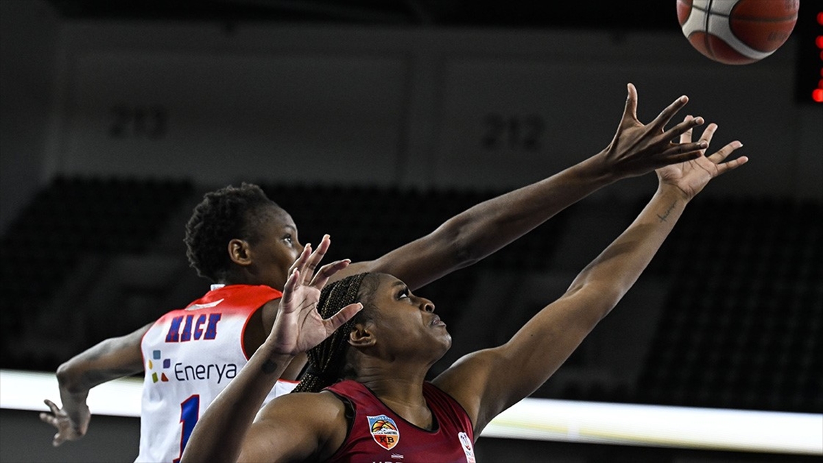 ING Kadınlar Basketbol Süper Ligi'nde Melikgazi Kayseri Basketbol, son hafta