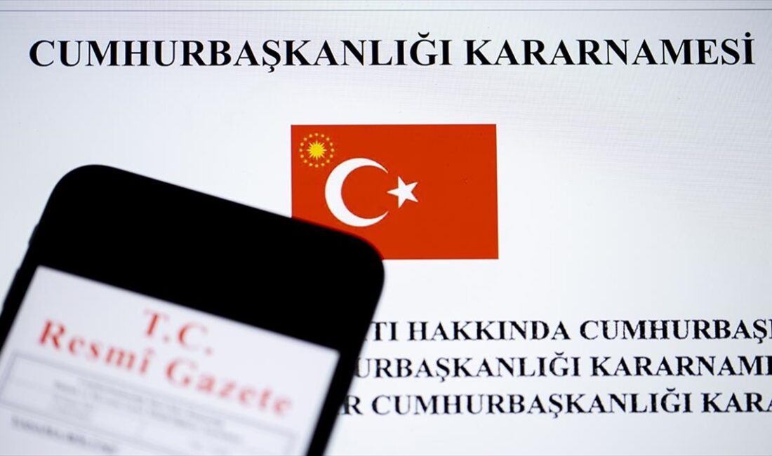 Anayasa Mahkemesinin (AYM), kamu görevlilerinin toplu sözleşme ikramiyesinden faydalanabilmesi için
