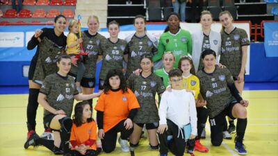 - Konyaaltı Belediyespor: 32 - Bursa Büyükşehir Belediyespor: 29