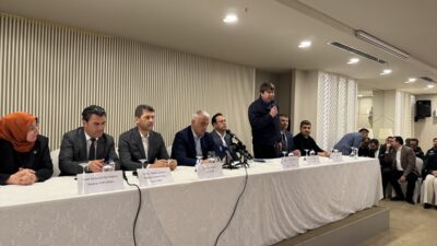 - "Biz, Antalya'ya, Antalyalılara neler yapabiliriz diye çabalarken bazıları da