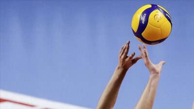 AXA Sigorta Kupa Voley kadınlarda final heyecanı yarın Ankara'da başlayacak.