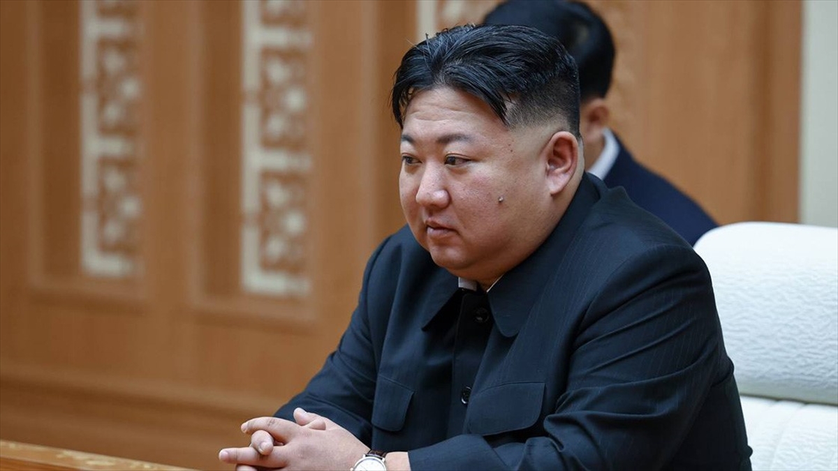 Kuzey Kore lideri Kim Jong-un, Güney Kore ve ABD arasında