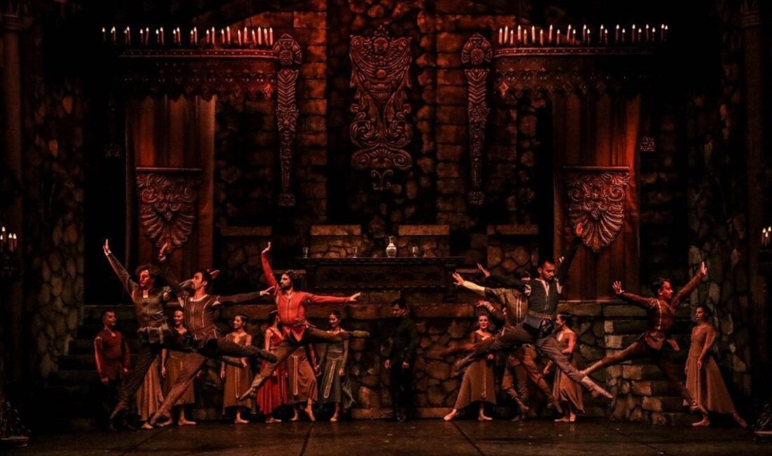 Mersin Devlet Opera ve Balesi (MDOB) "Hamlet" balesini sanatseverlerle buluşturacak.