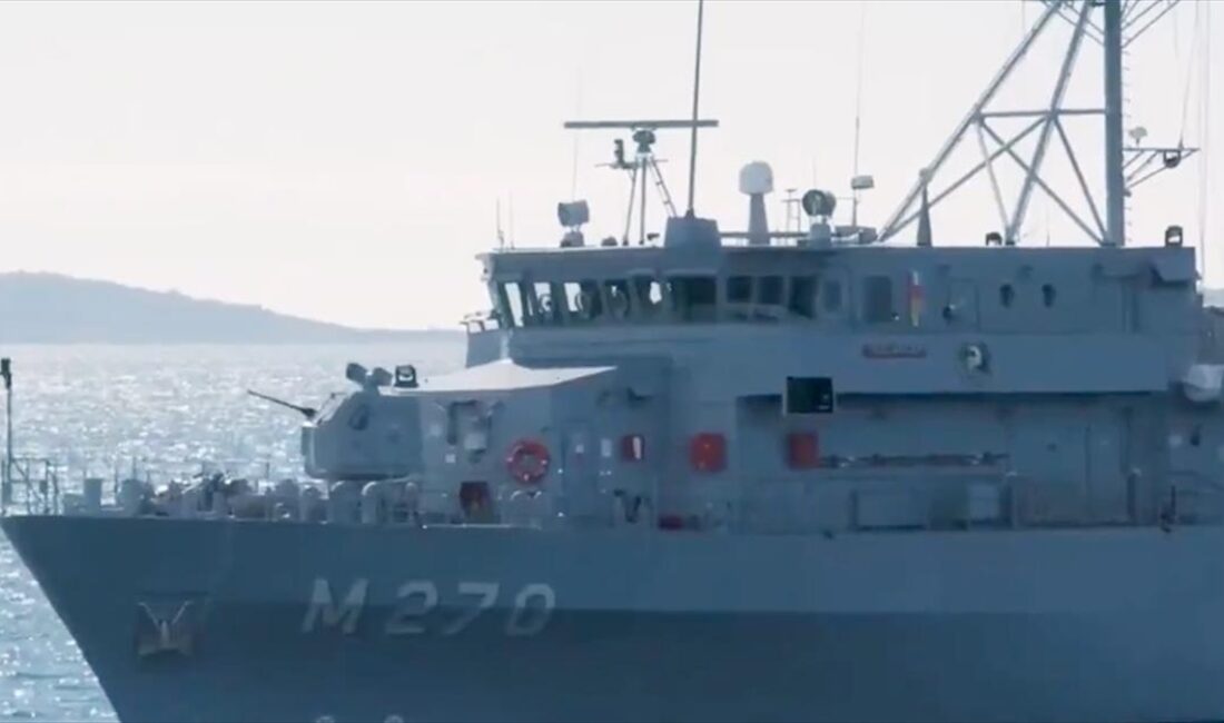 Milli Savunma Bakanlığı (MSB) Karadeniz'deki mayın gözetleme faaliyetlerine ilişkin görüntüleri