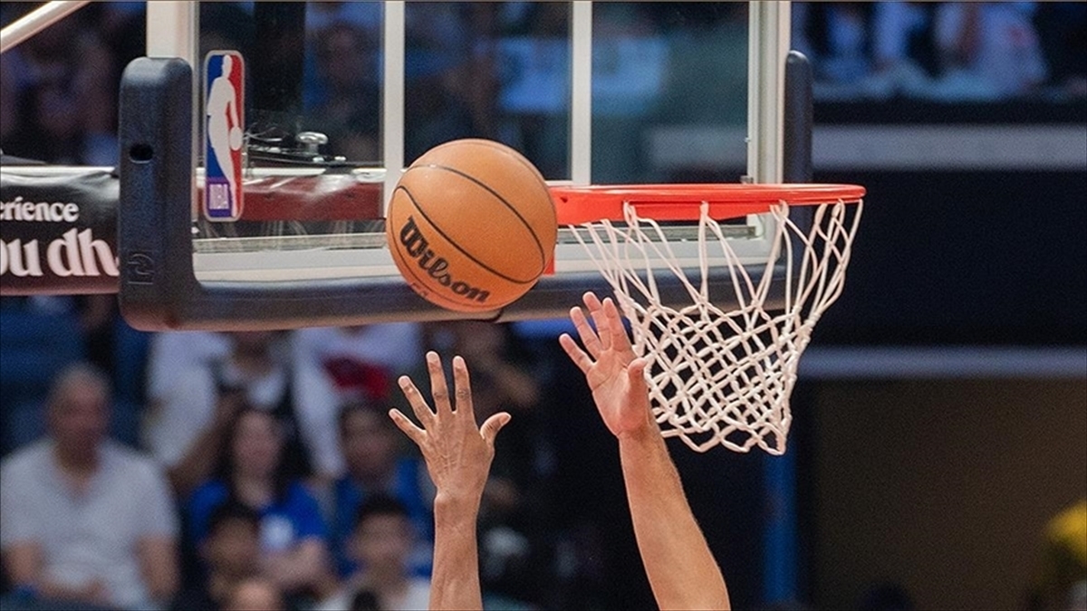 Amerikan Basketbol Ligi'nde (NBA) Milwaukee Bucks, deplasmanda Los Angeles Clippers'ı