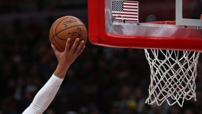 Amerikan Basketbol Ligi'nde (NBA) Houston Rockets, deplasmanda Utah Jazz'ı 101-100