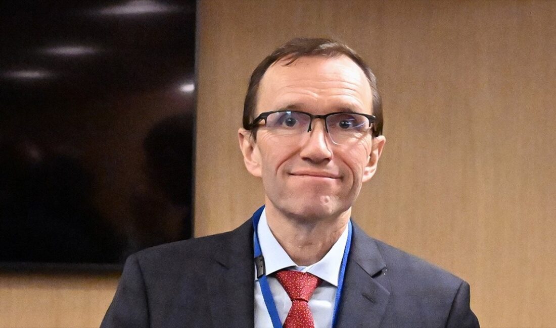 Norveç Dışişleri Bakanı Espen Barth Eide, "İsrail'in UNRWA gıda konvoylarının