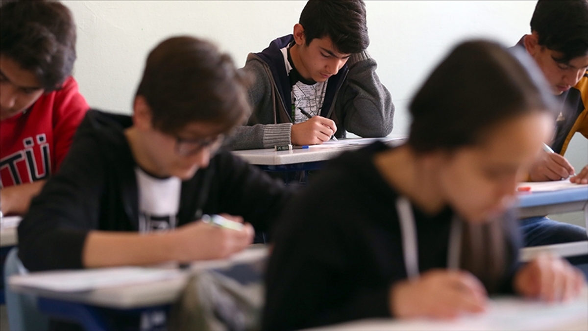 Milli Eğitim Bakanlığınca (MEB), 2023-2024 eğitim-öğretim yılı ikinci döneminde ülke