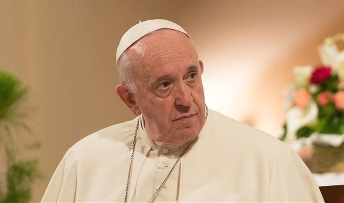 Katoliklerin ruhani lideri ve Vatikan Devlet Başkanı Papa Franciscus, Ukrayna’nın,