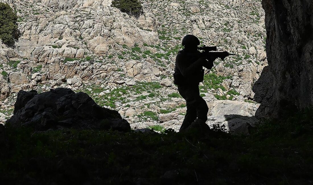 Adana'da terör örgütü PKK soruşturması kapsamında tutuklanan ve etkin pişmanlık