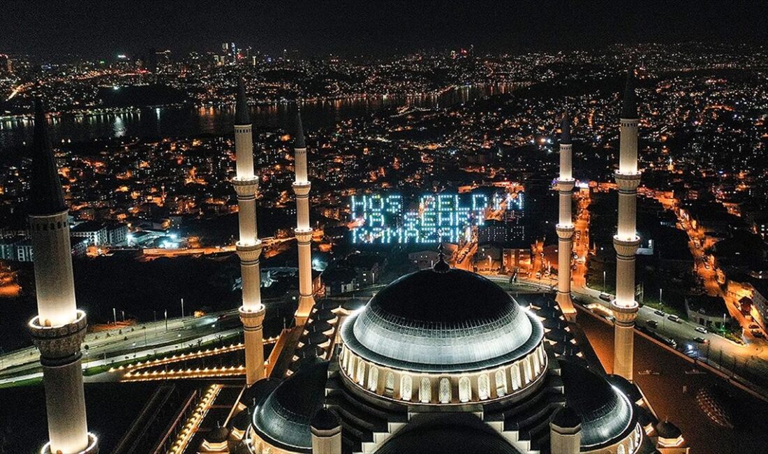 "On bir ayın sultanı" ramazanın ilk orucu için bu gece