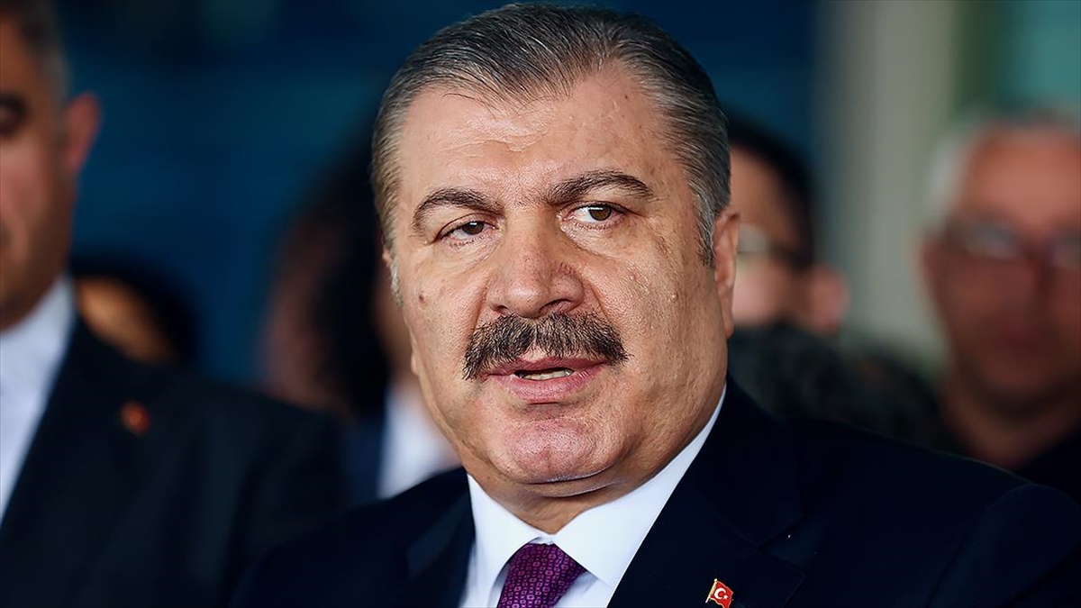 ANKARA (AA) – Sağlık Bakanı Fahrettin Koca, hekimler ve hekim