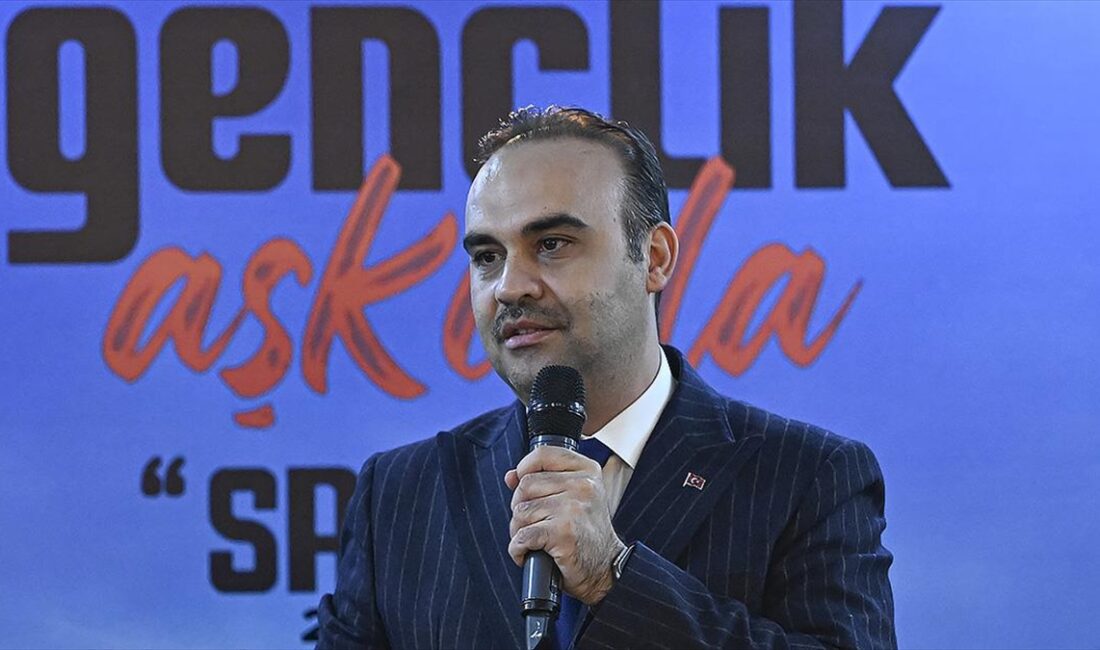 Sanayi ve Teknoloji Bakanı Mehmet Fatih Kacır, "Milli teknolojiyle milli