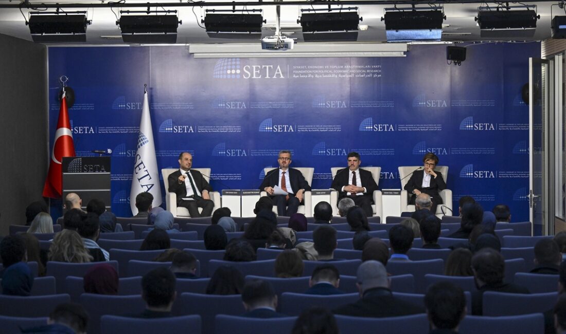 ANKARA (AA) – SETA Genel Merkezi’nde düzenlenen, moderatörlüğünü SETA Hukuk