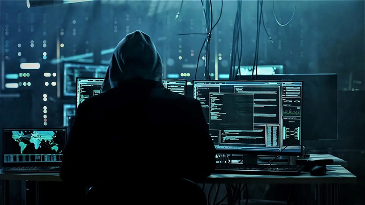 İnternet kullanımının artması ve uygulamaların çeşitlenmesiyle oltalama, fidye yazılım saldırıları