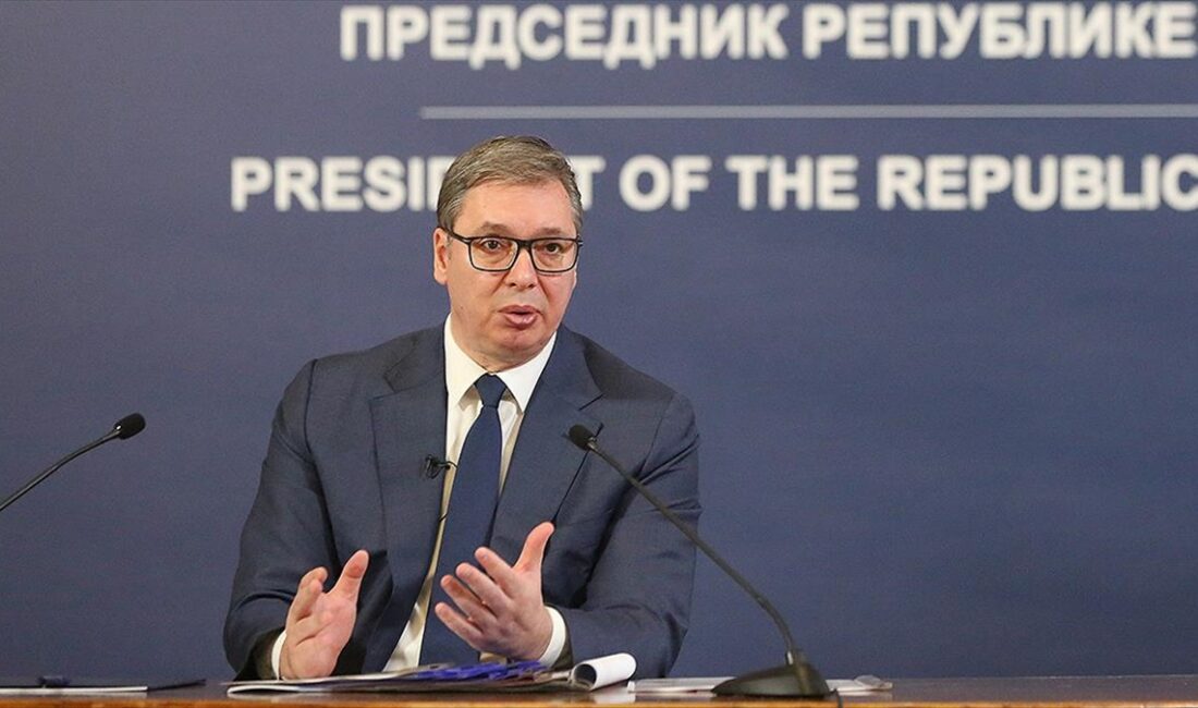 Sırbistan Cumhurbaşkanı Aleksandar Vucic, ülkesini zor günlerin beklediğini belirtti.