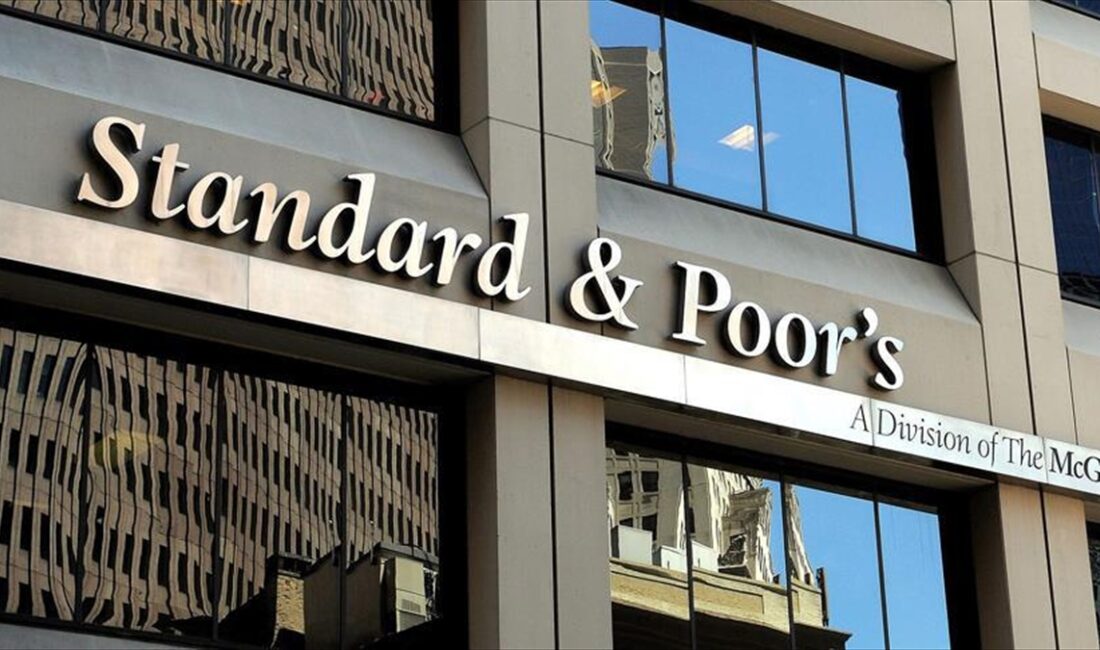 Uluslararası kredi derecelendirme kuruluşu Standard&Poor's (S&P), Ukrayna'nın yabancı para cinsinden