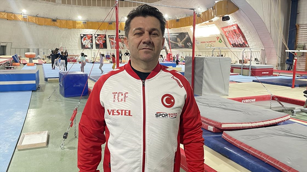 Türkiye Cimnastik Federasyonu Başkanı Suat Çelen, sporcularının 2020 Tokyo Olimpiyatları'nda