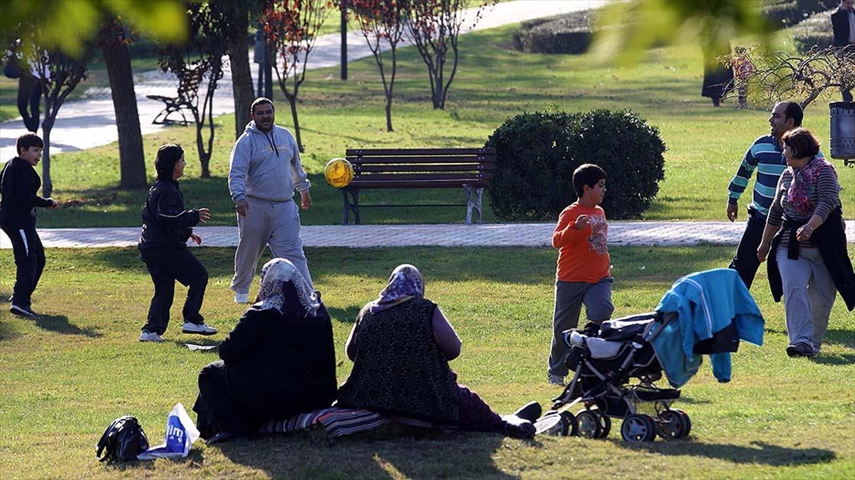 Türkiye'de şubat ayında en yüksek sıcaklık 28,7 derece ile Adana
