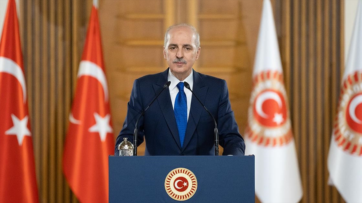 TBMM (AA) – Kurtulmuş, TBMM Tören Salonu’nda düzenlenen büyükelçilerle iftar