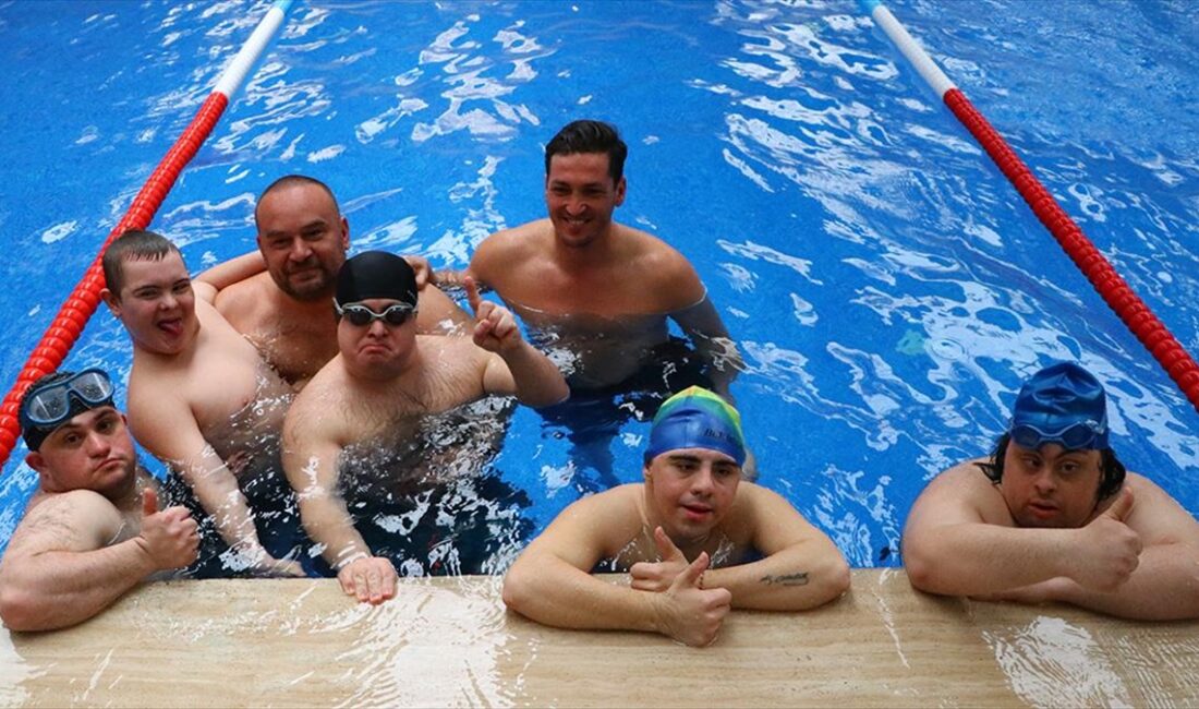 Tekirdağ Gençlik ve Spor Müdürlüğünce düzenlenen yüzme kursları sayesinde down