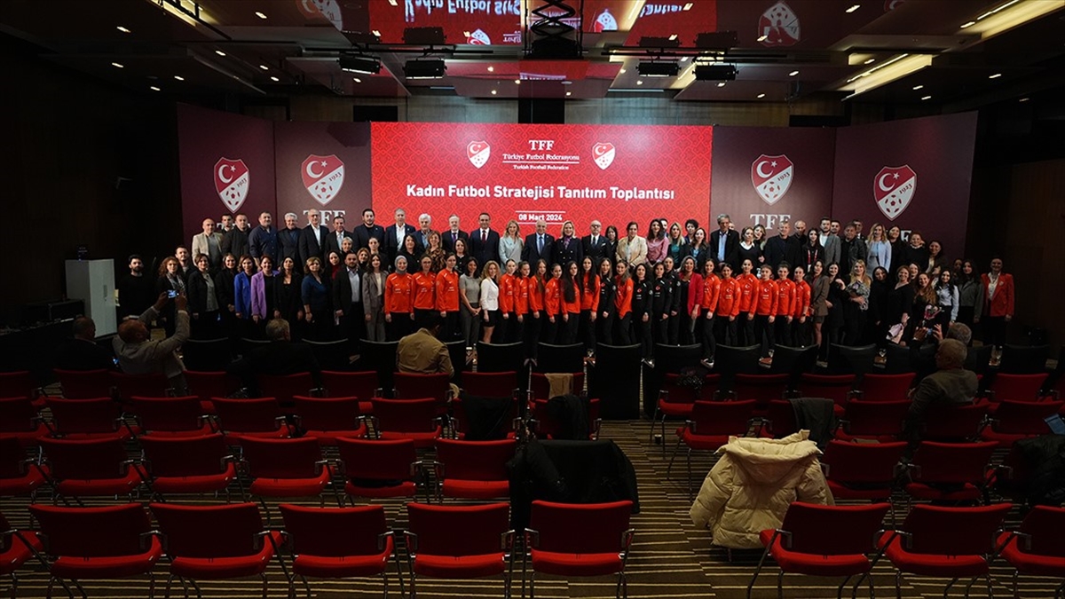 Türkiye Futbol Federasyonu (TFF), 8 Mart Dünya Kadınlar Günü'nde FIFA