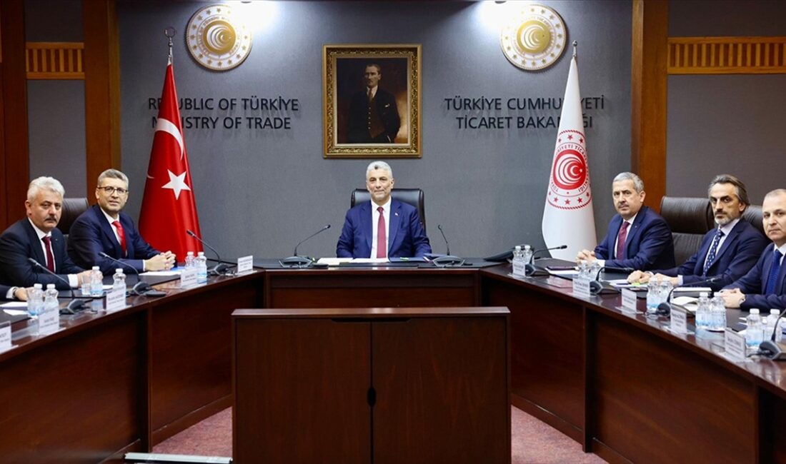 Ticaret Bakanı Ömer Bolat, "Bakanlık olarak bakkal esnafımız başta olmak