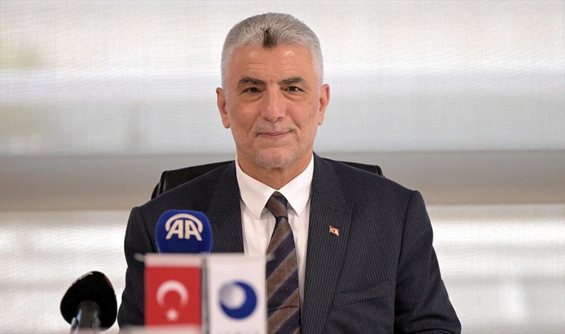 Ticaret Bakanı Ömer Bolat, bu yıl 267 milyar dolarlık mal,